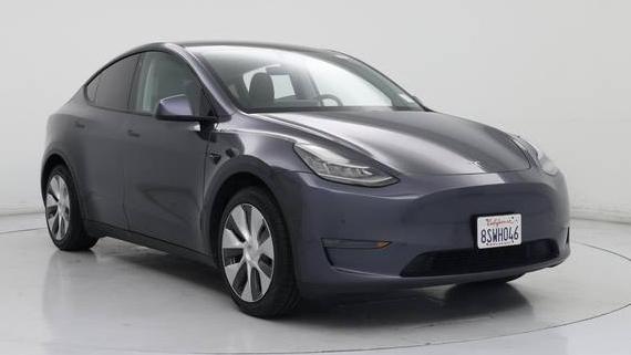 TESLA MODEL Y 2020 5YJYGDEE8LF051018 image